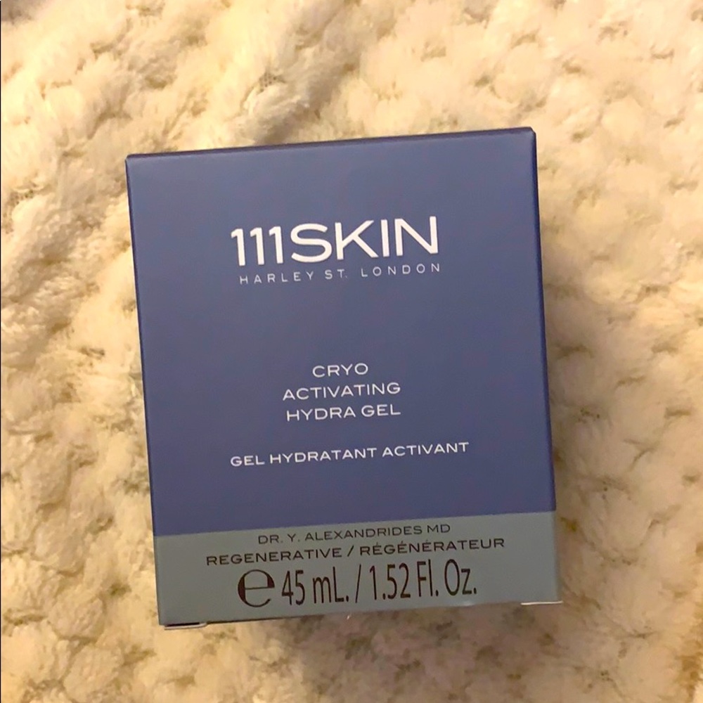 111Skin Cryo Activating Hydra Gel.